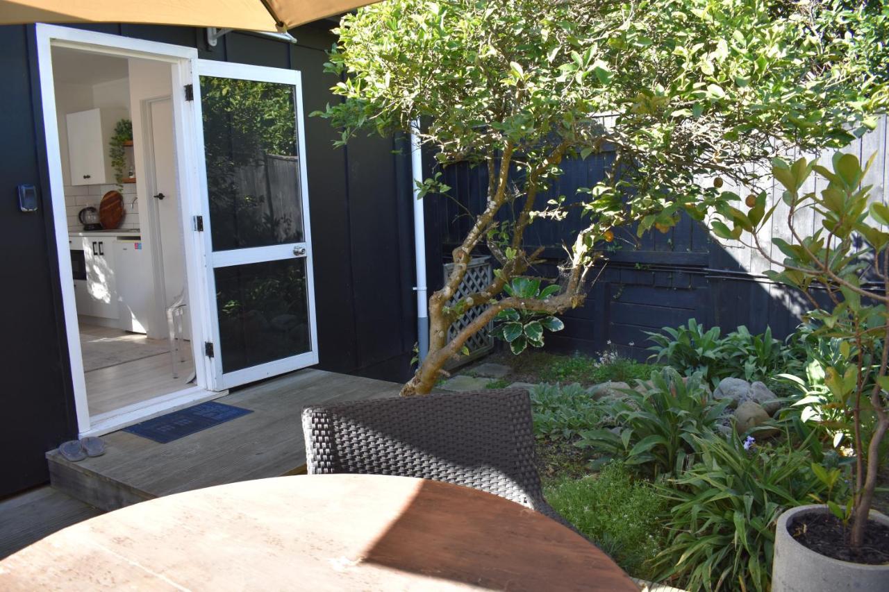 Boutique Beachside Studio Paraparaumu Beach Exterior photo